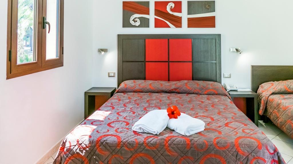 Resort Villa Hermosa Porto Cesareo Exterior photo