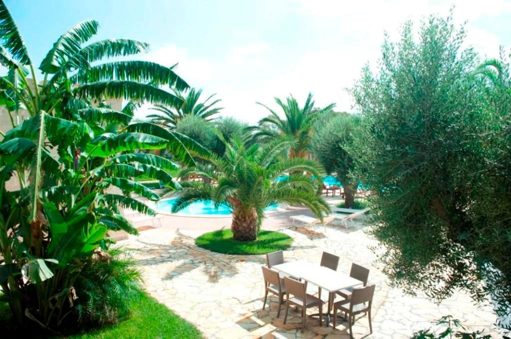 Resort Villa Hermosa Porto Cesareo Exterior photo